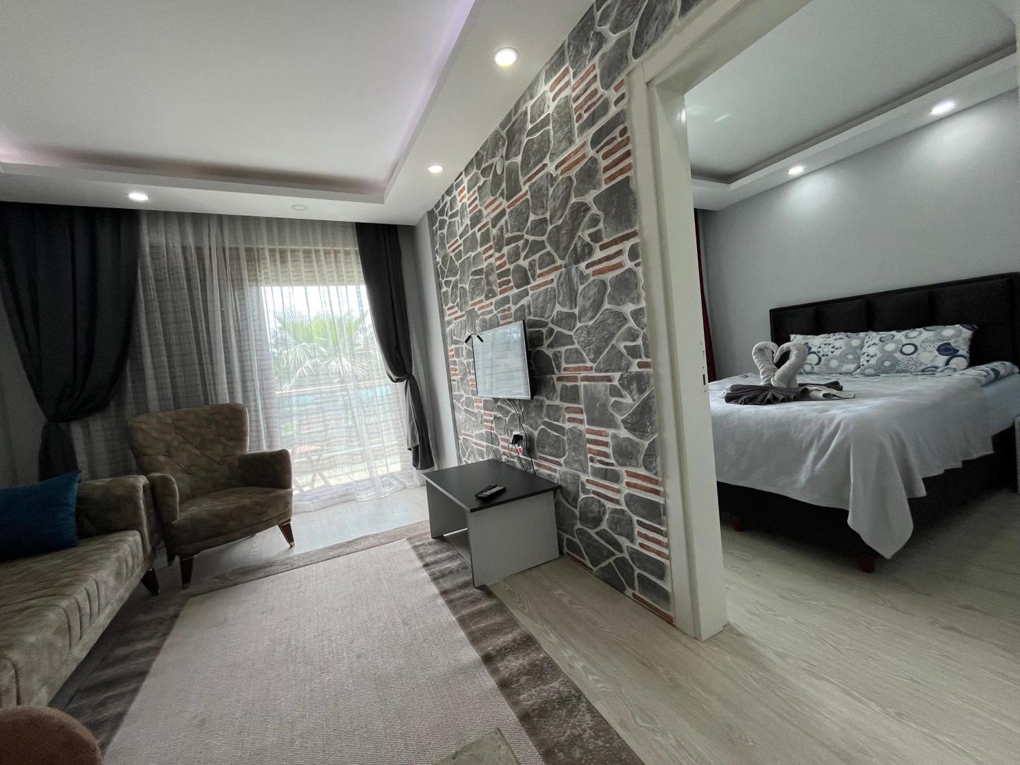 Gardenya Lara Suit Hotel Antalya Exterior foto