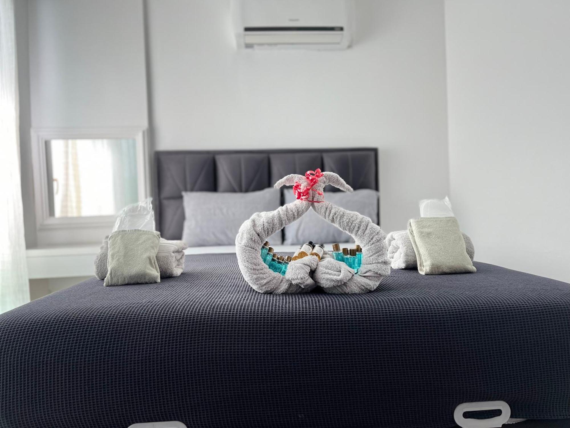 Gardenya Lara Suit Hotel Antalya Exterior foto